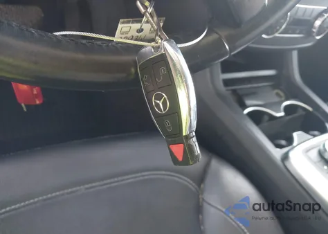 2013 Mercedes-Benz Ml 350 4Matic z USA, uszkodzony, nr VIN 4JGDA5HB9DA241455